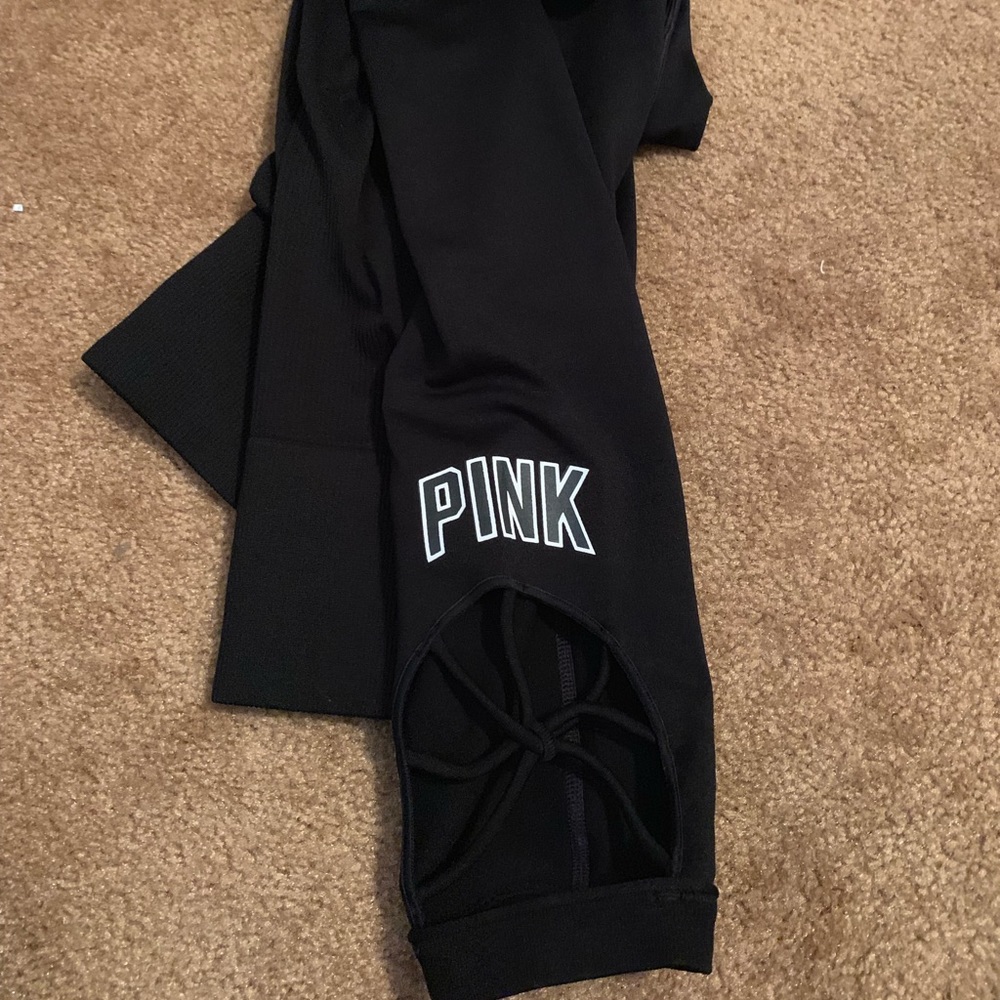 Victoria’s Secret pink leggings